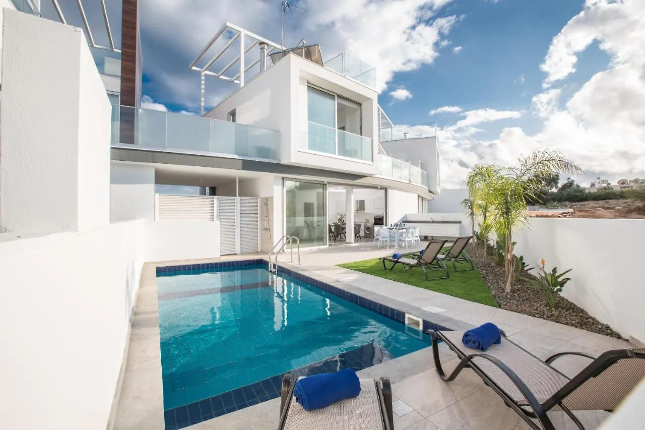 Villa Prol24,Brand New 2Bdr Protaras Villa With Pool,Close To Fig Tree Bay Beach