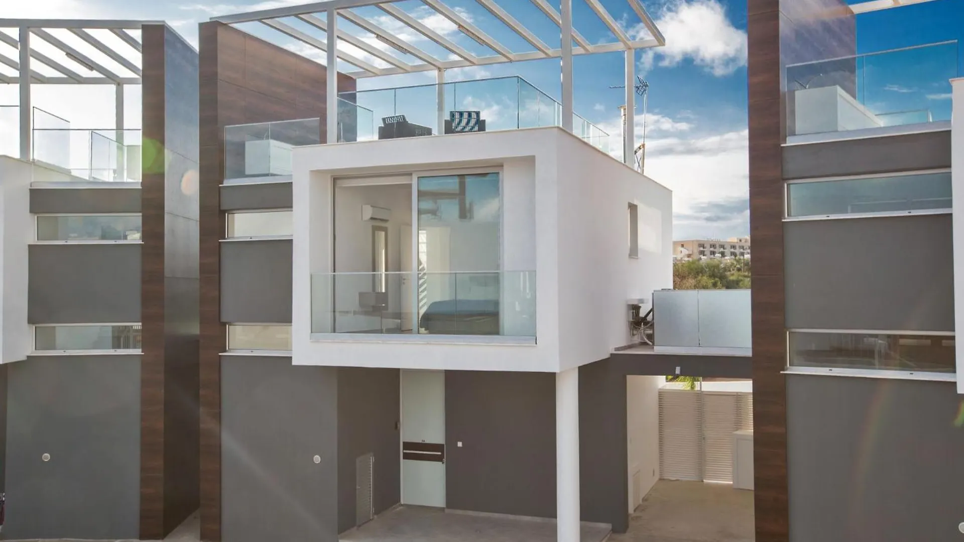 Villa Prol24,Brand New 2Bdr Protaras Villa With Pool,Close To Fig Tree Bay Beach